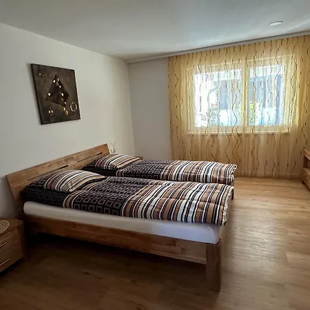 68 Apartman *